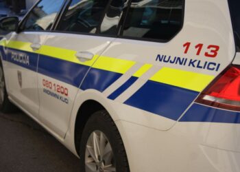 Pogrešano 13-letnico so našli ponoči