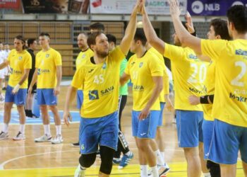 Slovenija izgubila proti Španiji, še ena priložnost rokometaše čaka v Parizu