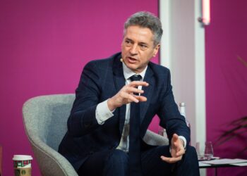 Glede terorističnega napada se je oglasil tudi Golob: “Nič ne more opravičiti tovrstnih dejanj”