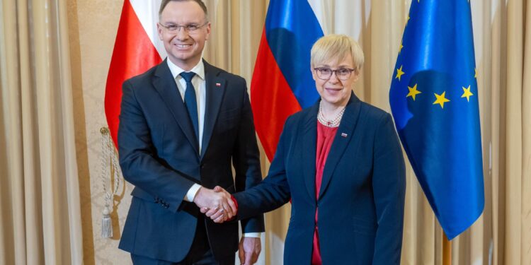 Pirc Musarjeva in Duda spregovorila o podpori Ukrajini (FOTO)