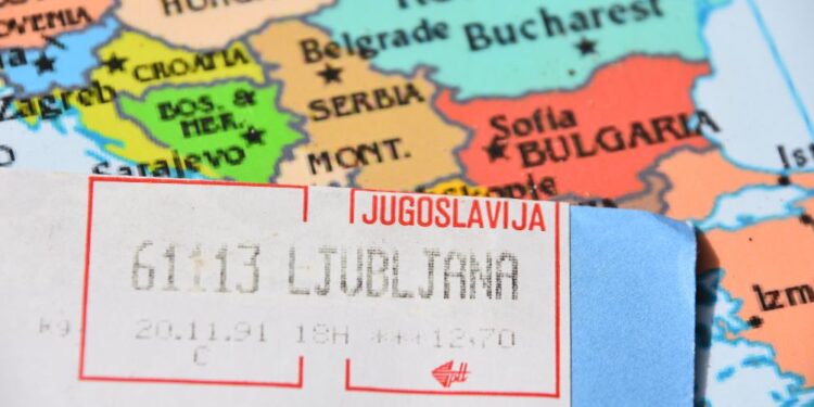 Ali si narodi nekdanje SFRJ zaslužijo kulturne pravice v Sloveniji?