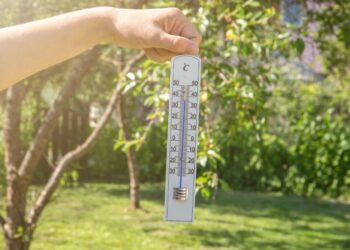 V velikonočni ponedeljek s kar 30 stopinjami!