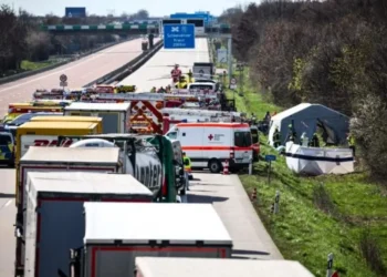 Več mrtvih v nesreči avtobusa na vzhodu Nemčije