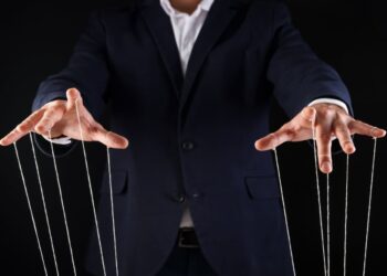 Razkrivamo največje mojstre manipulacje med astrološkimi znamenji