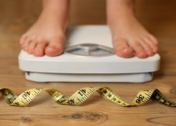 Louise Hay: Samo tako lahko trajno izgubite odvečno težo – Vse ostalo je zavajanje