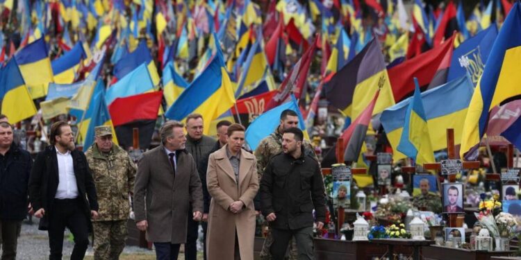 Papež sprožil ogorčenje v Ukrajini (VIDEO)