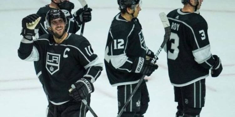 Kingsi se pripravljajo na izločilne boje NHL: Kopitar optimističen pred soočenjem z Oilersi