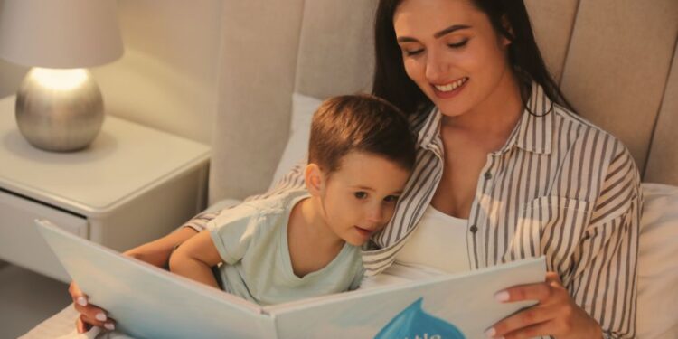 Tri vprašanja, ki jih morate svojemu otroku zastaviti vsak večer pred spanjem