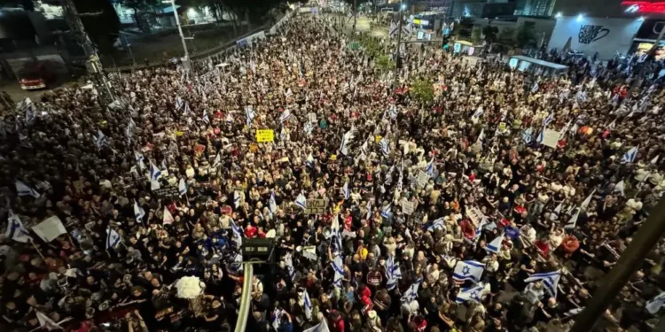 Množični protesti v Tel Avivu