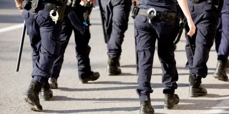 Več kot 20 hišnih preiskav