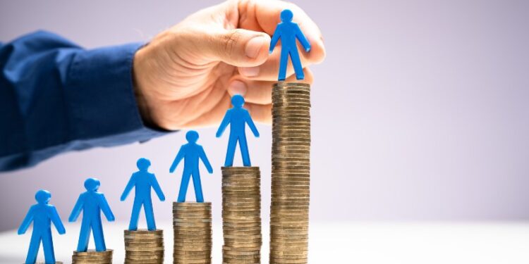 Katera podjetja v Sloveniji ponujajo najboljše plače?