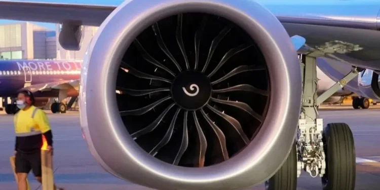 Turbinski motor letala