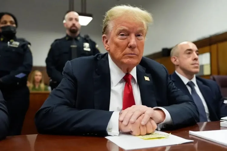 Donald Trump spoznan za krivega