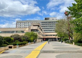 Zaradi gradnje nove infekcijske klinike danes selitev urgentnih ambulant: Znano, kje se bodo nahajale