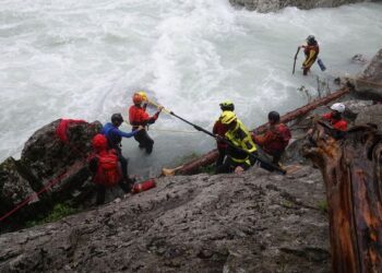Na Soči umrl 60-letni kajakaš (FOTO)
