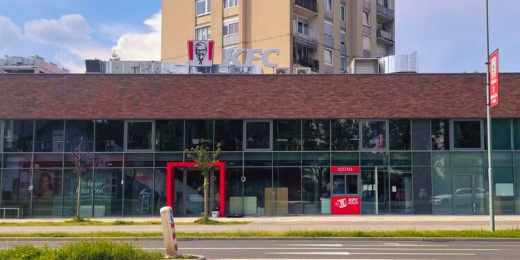 KFC Ljubljana Vič: Odprtje prve restavracije tik pred vrati