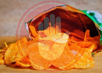 EU prepoveduje čips z okusom dimljene slanine
