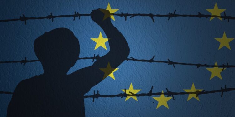 Voznik z Afganistanci pobegnil policiji, preiskava se nadaljuje