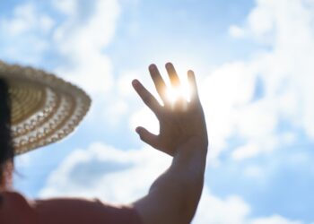 Hrvaška v primežu vročinskega vala: Temperature do 40 stopinj Celzija