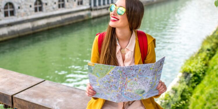 Vremenska napoved: Sončni dnevi z možnostjo popoldanskih neviht