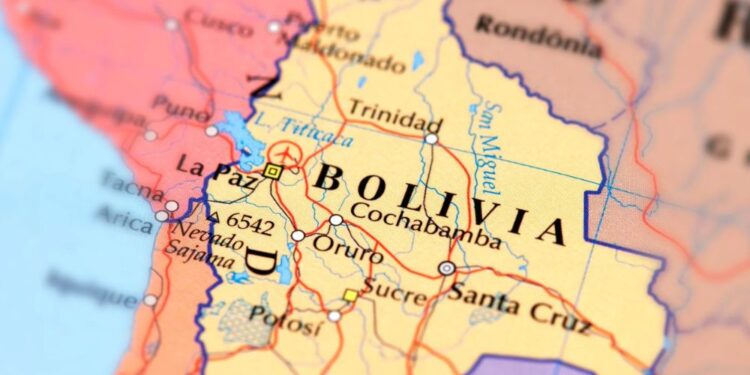 Generala, ki je izvedel ponesrečen državni udar, aretirali v Boliviji