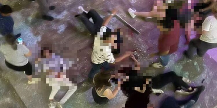 Tragičen dogodek v Mehiki: Trije mrtvi, 16 poškodovanih (FOTO, VIDEO)