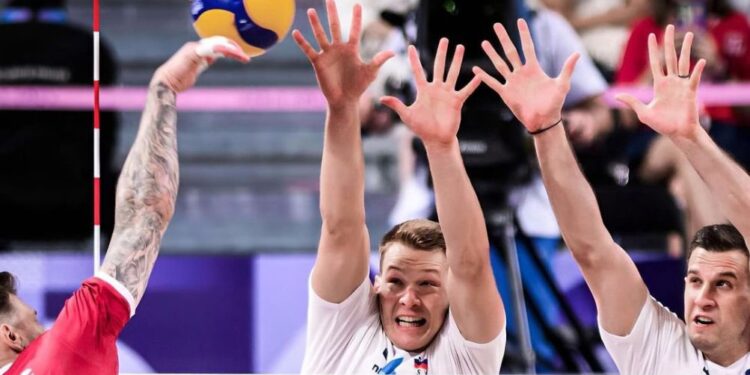 Zgodovinski uspeh: Slovenski odbojkarji premagali Kanado na olimpijskih Igrah