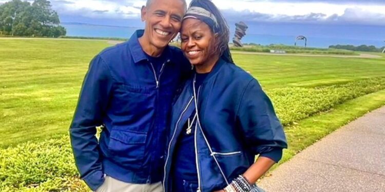 Kamala Harris prejela podporo Obamovih: “Najboljša izbira za predsednico”(VIDEO)