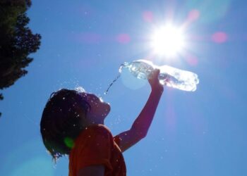 Opozorilo: Danes po nižinah velika toplotna obremenitev