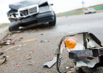 Prometna nesreča pri Kubedu: Smrtna žrtev in trije poškodovani