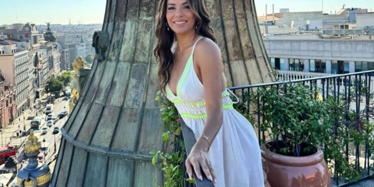 Eva Longoria Baston