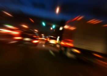 Pijani voznik zbežal s kraja nesreče: Alkotest pokazal več kot 2,5 promila