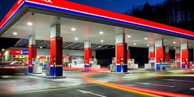 Podražitev goriv: Bencin za 3,5 centa, dizel za 2,1 centa