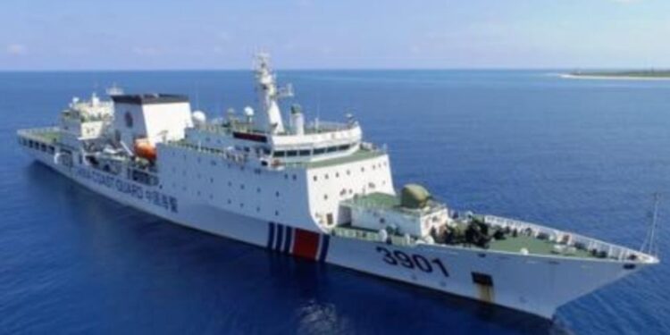 Ustrahovanje v Južnokitajskem morju: Kitajska ladja v filipinski coni (FOTO)