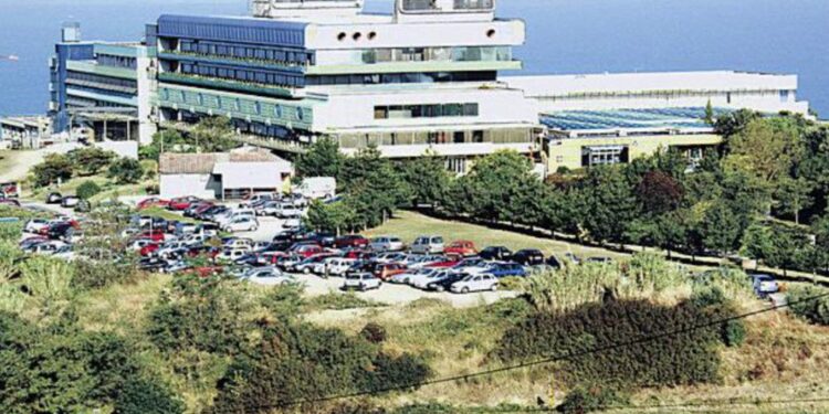 Bolnica Izola