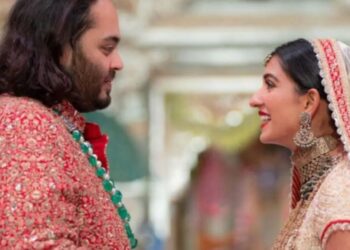 Indijska poroka za 600 milijonov dolarjev: Anant Ambani in Radhika Merchant (VIDEO)
