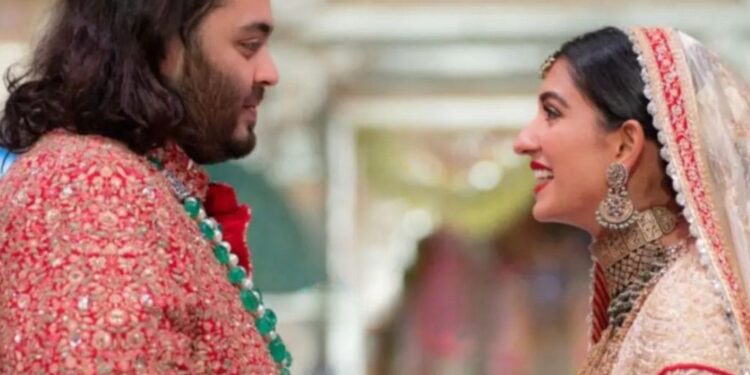 Indijska poroka za 600 milijonov dolarjev: Anant Ambani in Radhika Merchant (VIDEO)