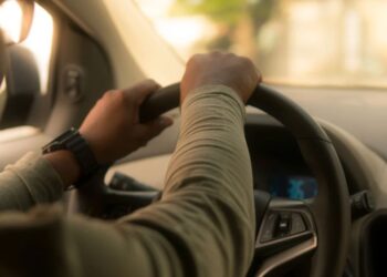 Cariniki na meji z BIH odkrili 170.000 evrov gotovine, državljan Srbije bo plačal 42.000 evrov kazni