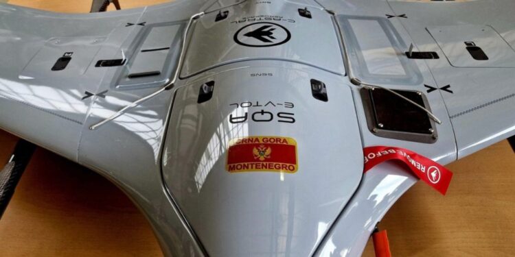 Slovenija in Črna gora okrepili vojaško sodelovanje s prvimi brezpilotniki (FOTO)