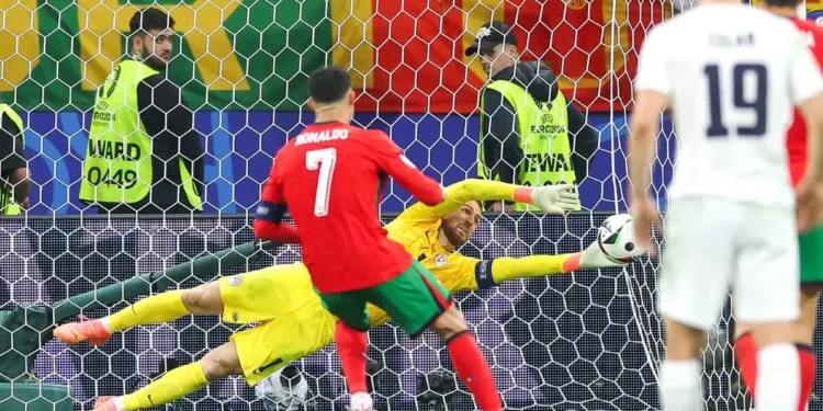Jan Oblak in Cristiano Ronaldo