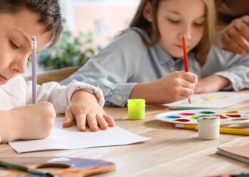 Ko otroci obupajo: Ključna strategija za razvijanje vztrajnosti