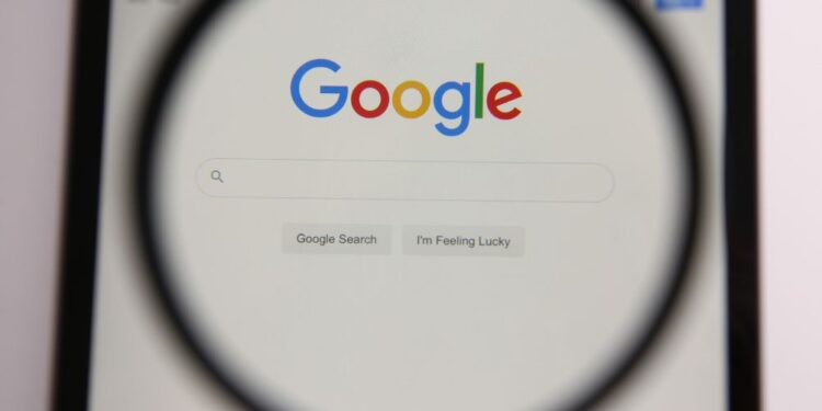 Prelomna sodba: Google obtožen nezakonitega monopola pri spletnem iskanju