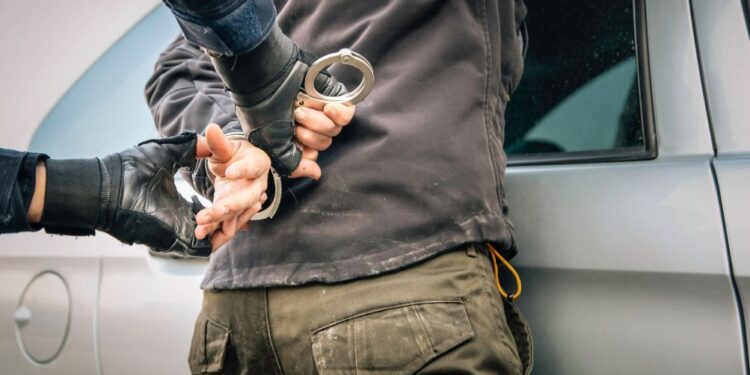 V Avstriji prijeli 18-letnika, ki je načrtoval napad na koncert Taylor Swift