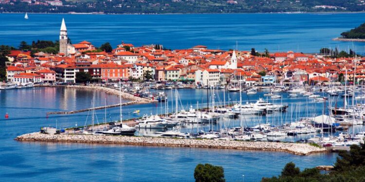 Izola