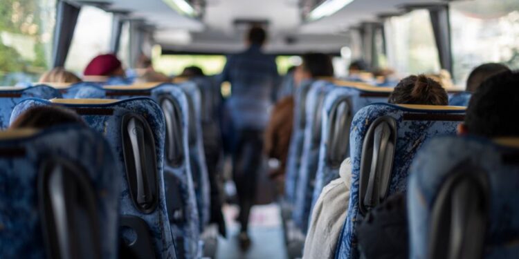 Huda prometna nesreča na italijanski avtocesti: Umrla ena oseba, 15 poškodovanih