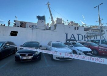 Šok v Malem Lošinju: Nesreča na trajektu terjala tri življenja (FOTO)