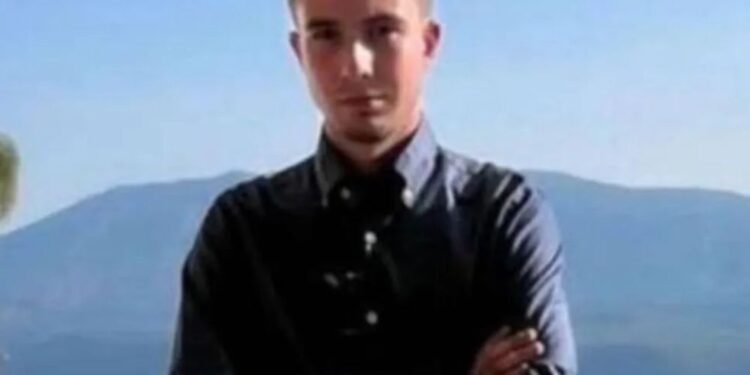 Skrivnostna smrt: Truplo voznika odkrili po devetih dneh iskanja le 100 metrov od kraja nesreče