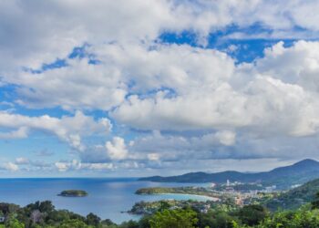 Vreme bo danes po večini Slovenije oblačno