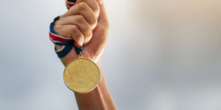 Ruska atletinja izgubila medaljo: Dopinški prekrški še naprej odmevajo