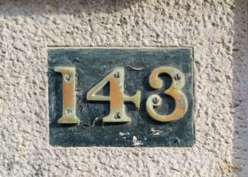 Kako izračunati svojo hišno številko in kaj pomeni?